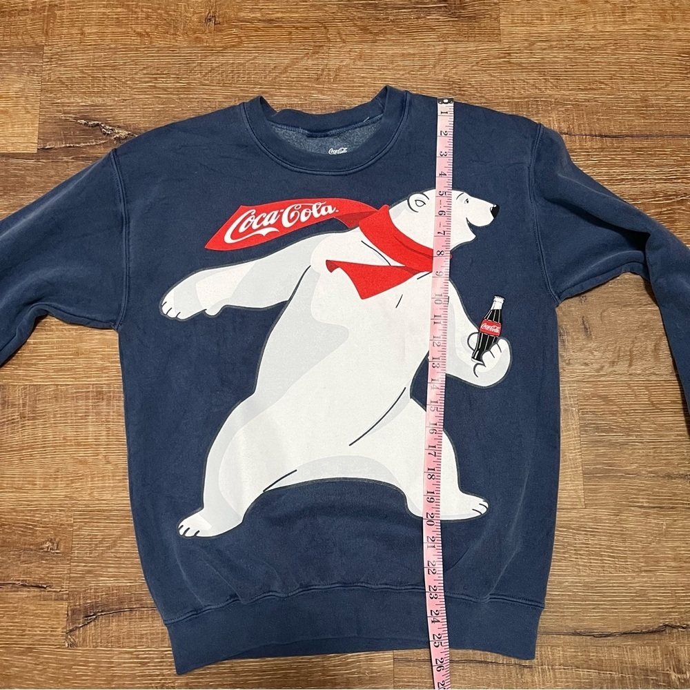 PACSUN Coca Cola Polar Bear Crewneck Sweater Size Small NWT - Picture 7 of 8